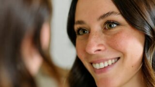 プロテインで肌が若返る？シニア世代の“たるみ・乾燥”改善効果を徹底解説